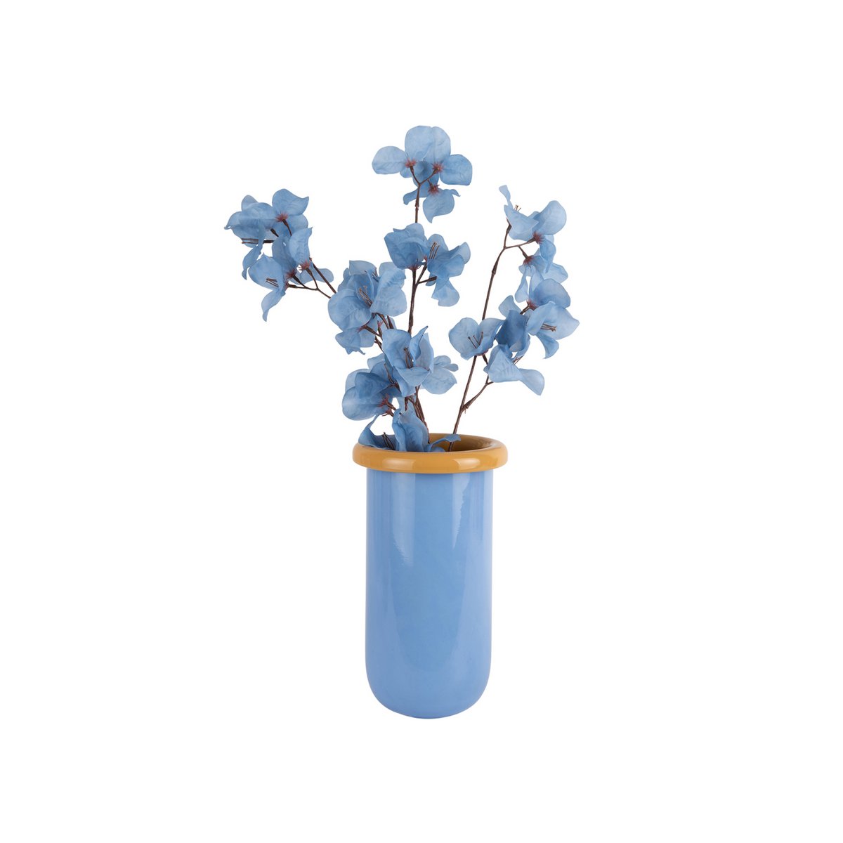 Vue latérale du vase Plegado M montrant sa forme ludique