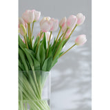 Ambiance intérieure avec bouquet de tulipes J-Line, décoration chic