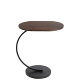 Table d'appoint Swoosh J-Line dans un salon moderne