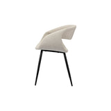 Chaise Baleine Perle Blanche - mise en scène dans une salle à manger