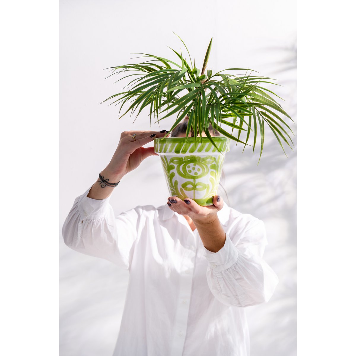 Détails du pot de fleurs J-Line, céramique multicolore