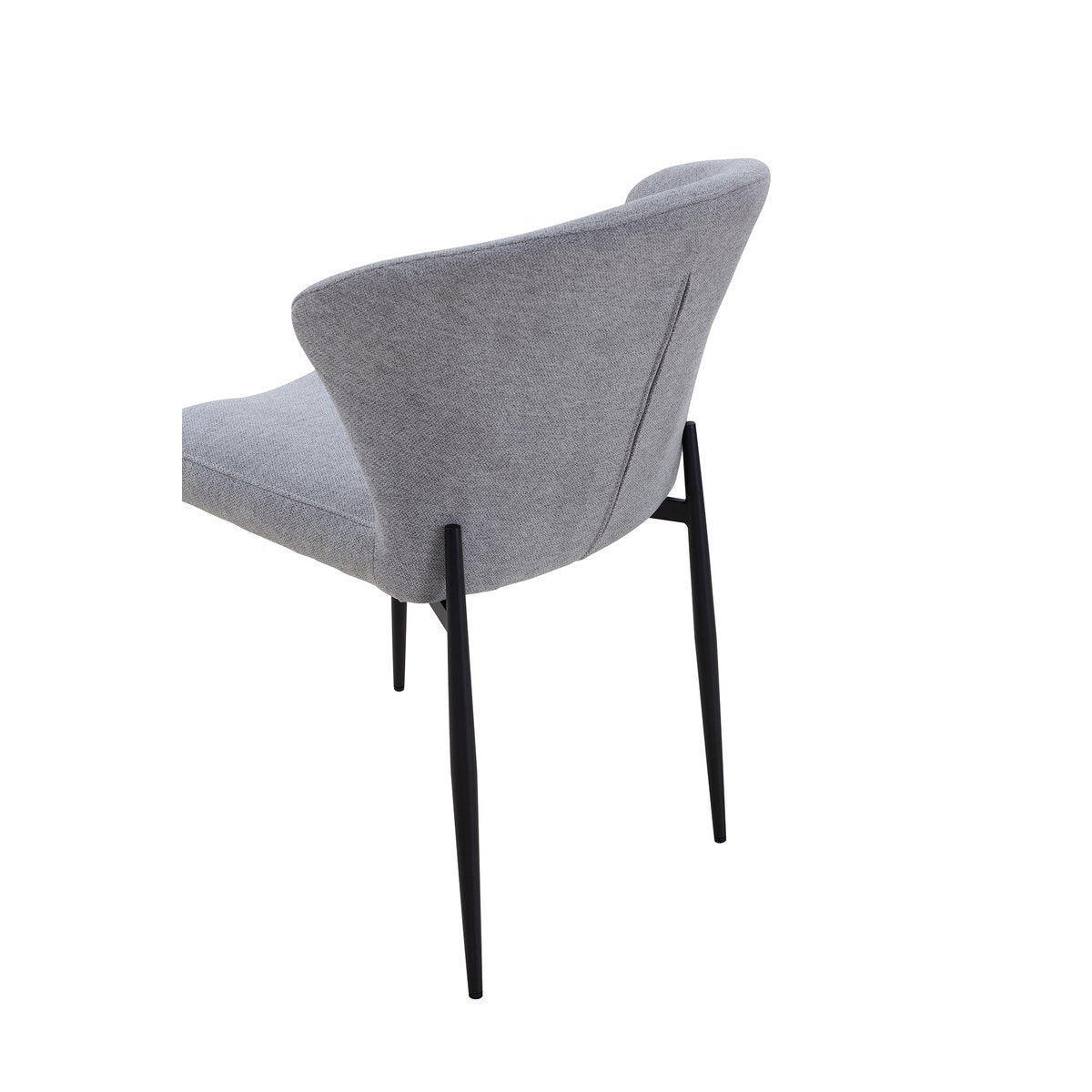 Chaises grises autour d'une table moderne