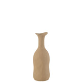 Détail du vase Agra J-Line, finition en aluminium beige