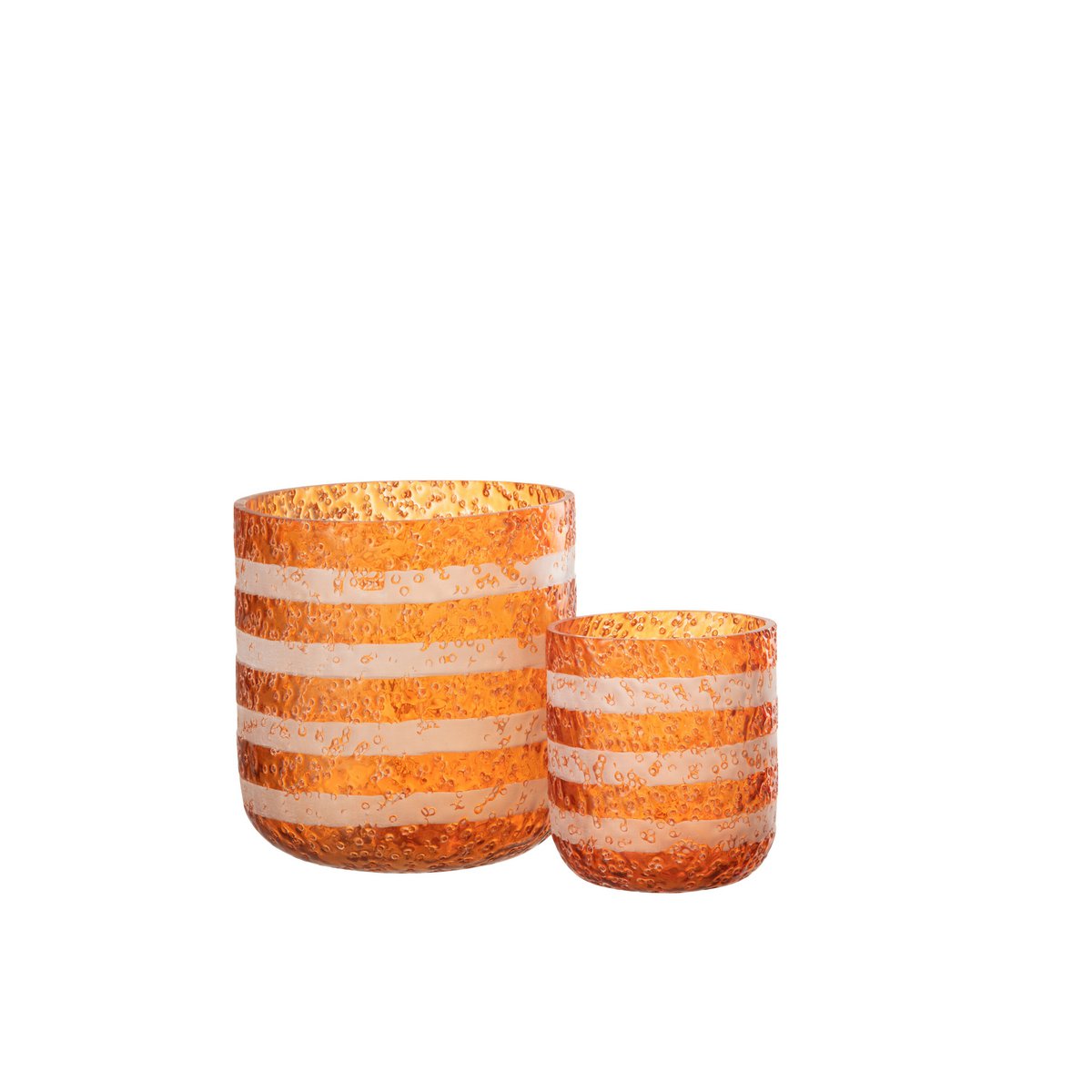 Ambiance cosy avec lanterne J-Line Stripes dans un salon
