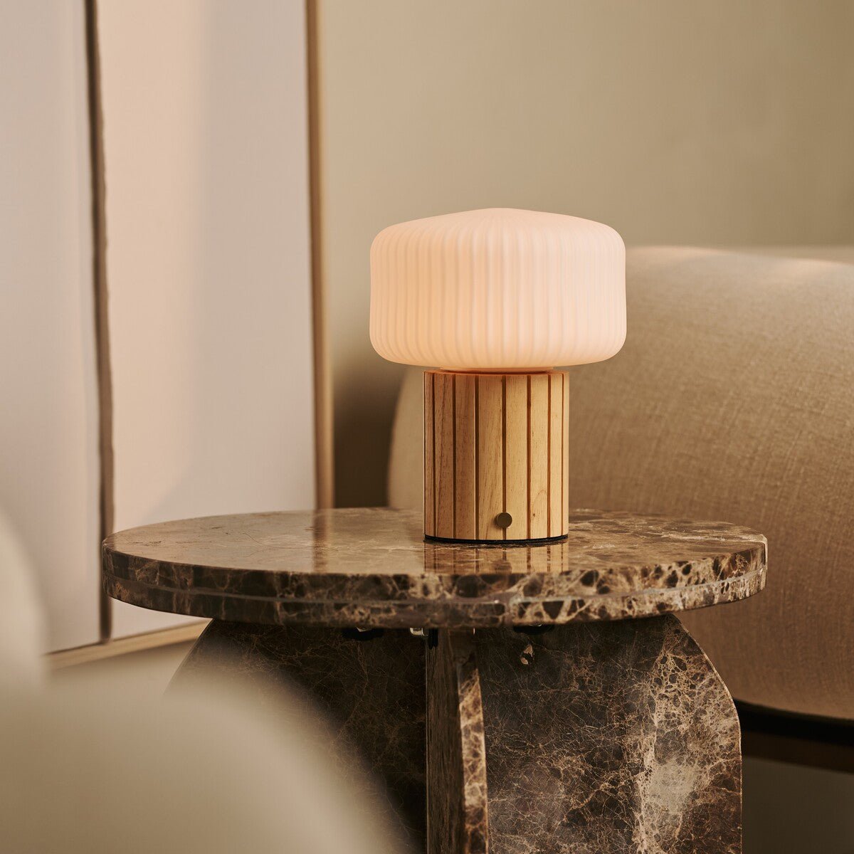 Lampe de table rechargeable marron clair Margaux