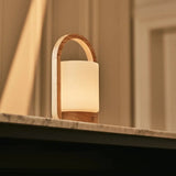 Lampe rechargeable en bois marron clair George