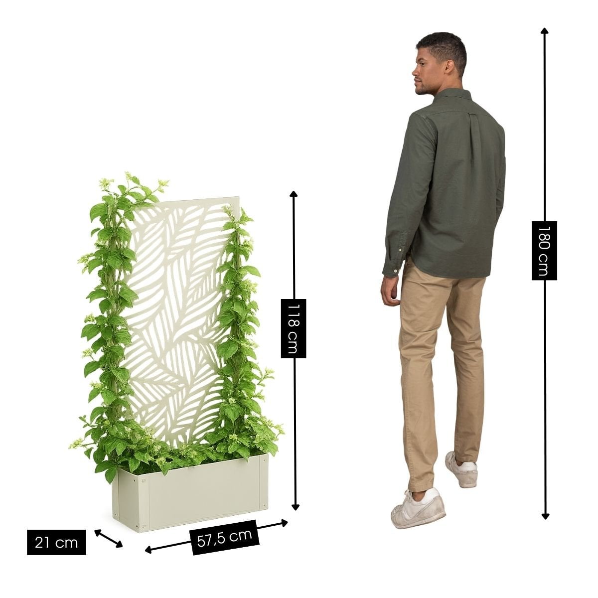 Support Sapri sur un balcon, ajoutant une touche de verdure