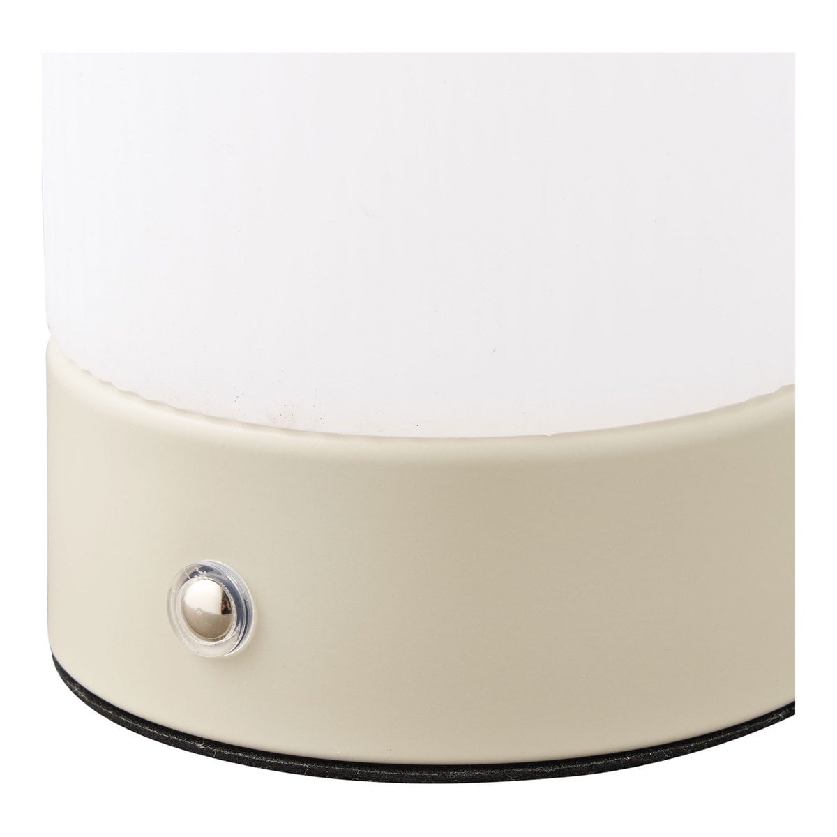 Lampe Ashford éteinte, montrant le design épuré