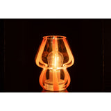Détail de la lampe J-LIGNES mettant en valeur le design moderne