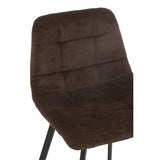 Chaise de bar Kent sur un bar en bois