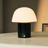 Maes Noir – Lampe de table rechargeable en marbre Nero Marquina