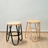 Tabouret en rotin KOLAKA Noir Ø35 cm avec Surface d'Assise Tressée | Petit tabouret rond à trois pieds