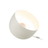 Lampe de table J-Line en métal blanc - vue avant