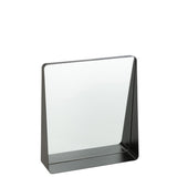 Détail du miroir Liline J-Line montrant la finition en métal noir