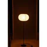 Détail de la lampe Lante Landt J-Line - textile blanc et métal