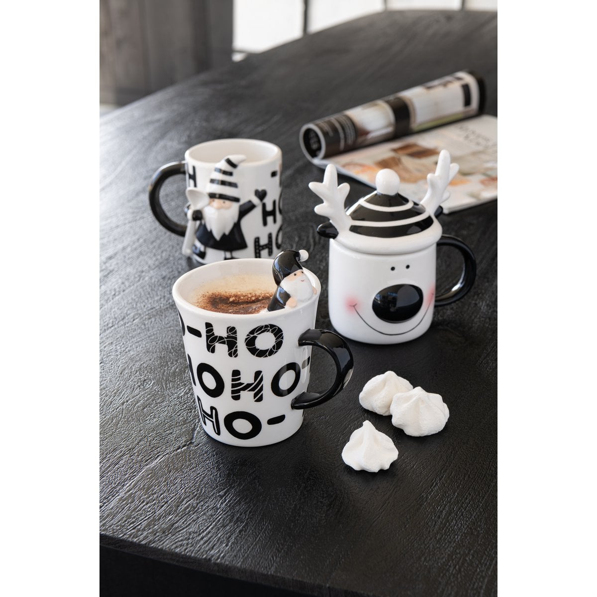 Mug Santa Dolomite blanc et noir J-Line, élégant et contemporain