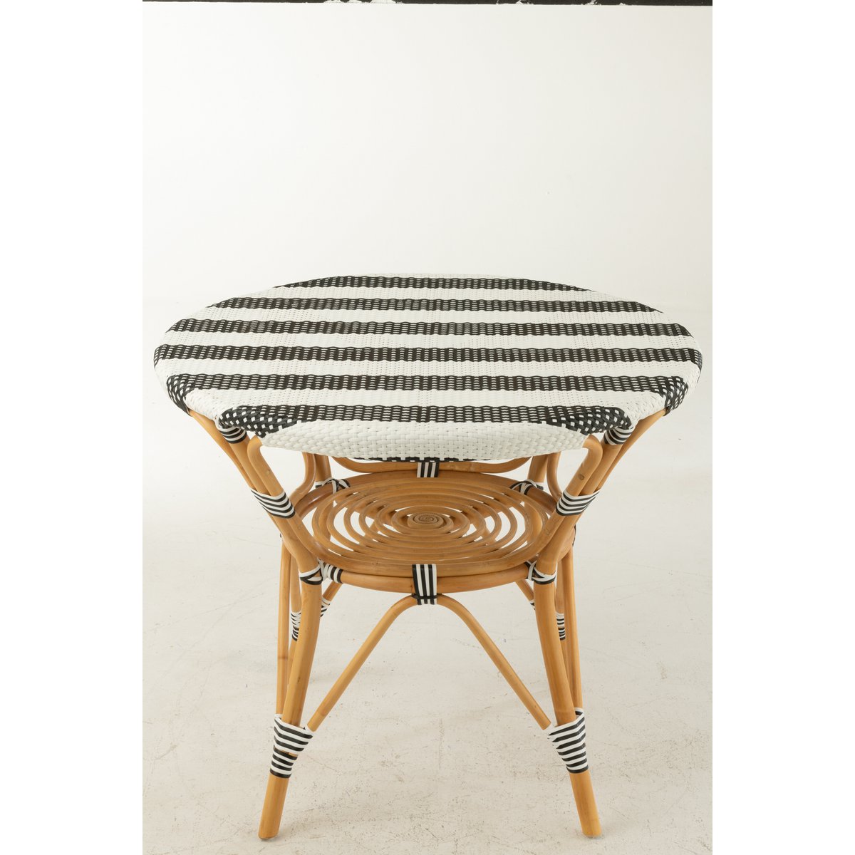 Table Live J-Line en rotin noir vue de face