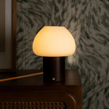 Lampe rechargeable en bois marron foncé Fynn