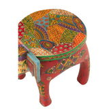 Tabouret J-Line Elephant sur un tapis bohème