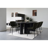 Bougeoir marron dans un intérieur moderne, style épuré.