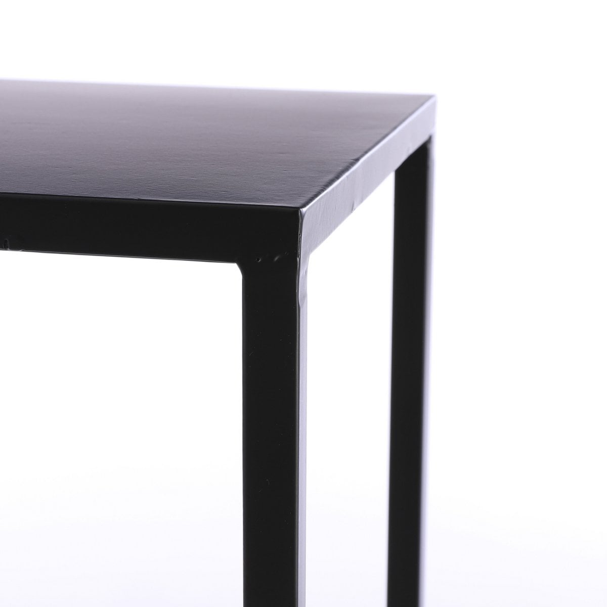 Ensemble de tables d'appoint Goa Noir - vue de face avec design industriel