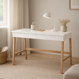 Bureau, blanc, pieds en bois en situation