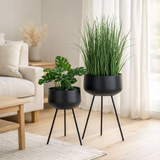 Pots de Fleurs Ardola - Noir, Acier - Lot de 2 en situation