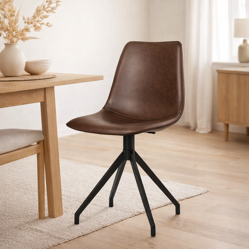 Chaise de salle à manger Monaco - Marron foncé, PU/Acier, 56x48x86 cm - Lot de 2 en situation