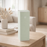 Huile parfumée J-Line + sticks Excellent – Bois de Bergamote – verre – vert menthe en situation