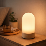 Ashford Lampe de table, métal/PE, rechargeable, beige/blanc en situation