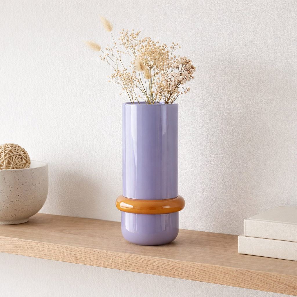 Vase Anneau Animé Grand en situation