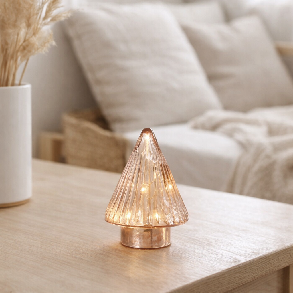 Sapin de Noël J-Line - verre - rose - petit - LED en situation
