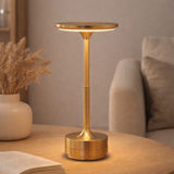 Lampe de table LED Lyneham - Laiton, Aluminium, 28,5 cm en situation