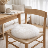 Assise en Peau d'Agneau Artificielle - Blanc, Polyester, 35x35x6,5 cm en situation