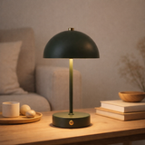 Holt LED Lampe de table - Lampe de table, rechargeable, vert en situation