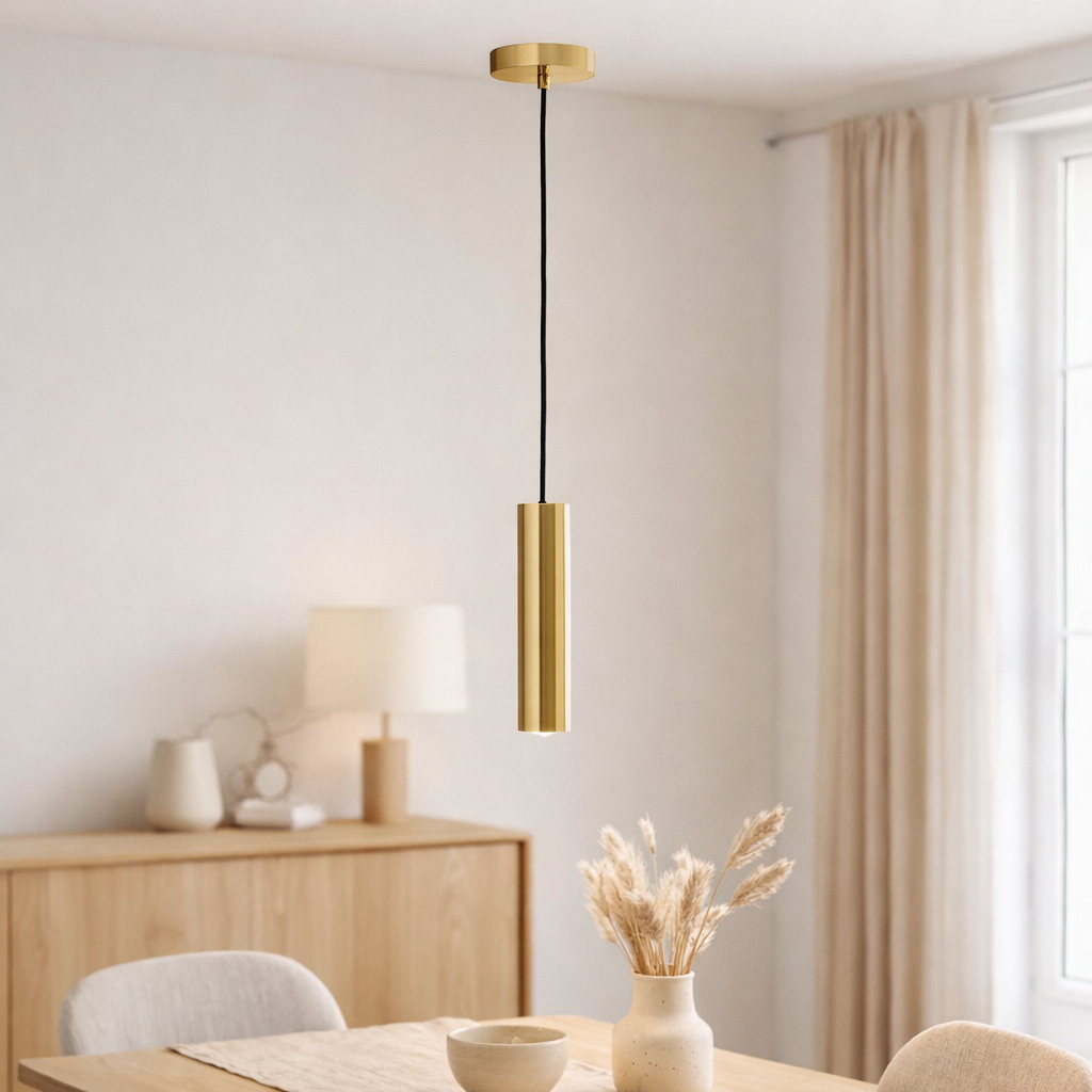 Suspension Paris - Laiton, Acier, 6x6x28 cm en situation