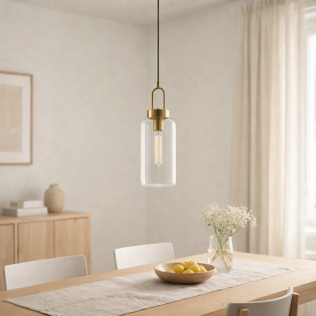 Suspension Luton - Laiton, Verre Transparent, Ø13 cm, Cordon en Tissu 150 cm en situation