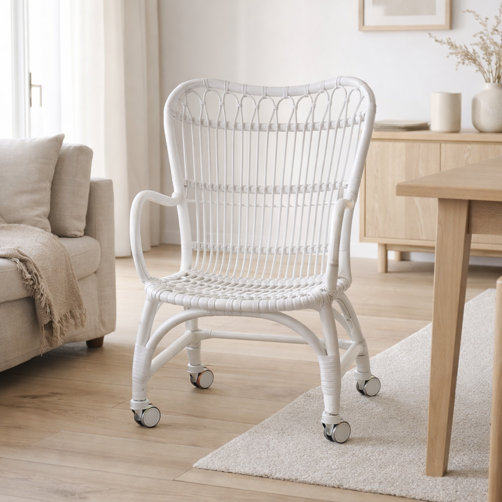 Tabouret à roulettes J-Line - rotan - blanc en situation