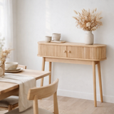 Nikko Console Table - Natural, MDF / Pine, 100x30x80,5 cm en situation