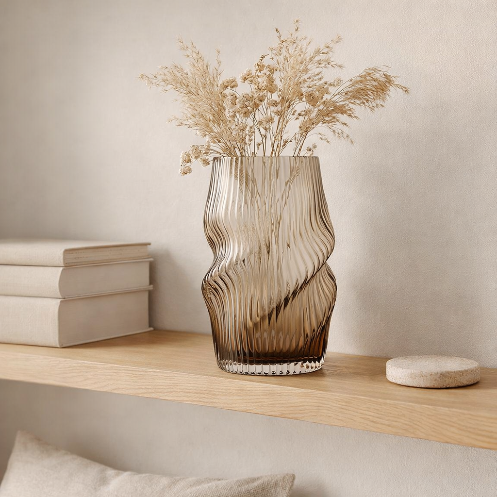 Vase, verre soufflé bouche, marron, ø17x25 cm en situation