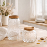 Taipei Storage Jar - Pot de conservation, verre/acacia, lot de 2 en situation