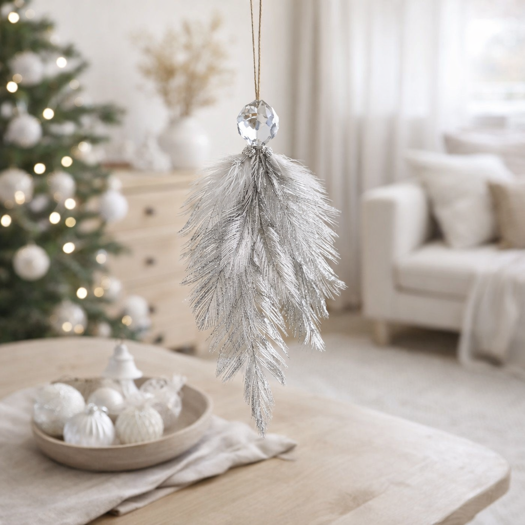 J-Line Pendentif de Noël Plume + Pierre - plumes - argent en situation