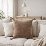 Coussin J-Line Brush - coton/velours - marron en situation