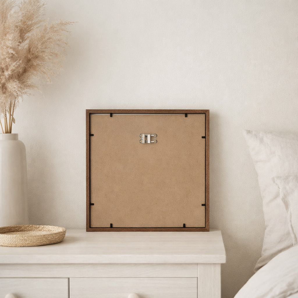 J-Line Cadre Photo Basic Bois Marron Foncé Grand en situation
