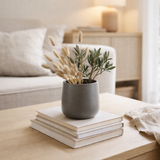 J -line Bloempot Effen - Céramique - Gray - Medium - Ø 14,5 cm en situation