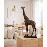 J -line Figure Giraf - Polyresin - Brown - Grand en situation