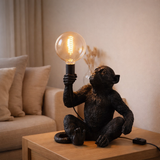 J-LIGNE LAMPE SALKE SITSE - POLYRESIN - Black en situation