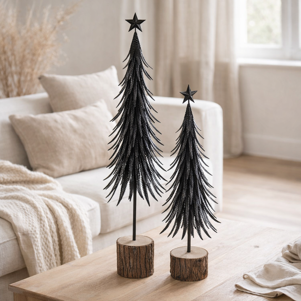 Sapin de Noël J-Line - métal - noir - petit en situation