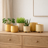 Pot de fleur J-Line Plain - céramique - ocre - petit - Ø 12 cm en situation