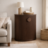 Armoire J-Line Reyi en bois de manguier marron foncé en situation